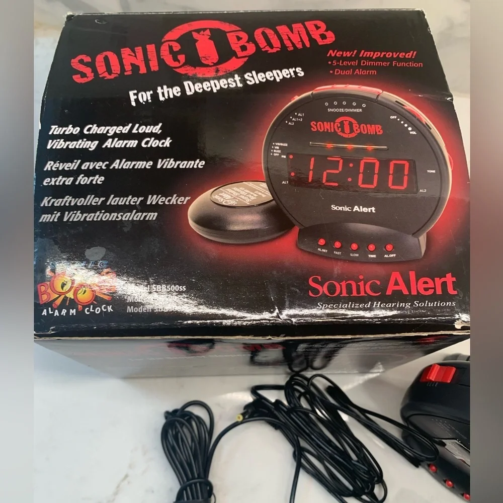 NEW Sonic Bomb Alarm Clock with Bed Shaker - Black and Red​ - Picture 6 of 6